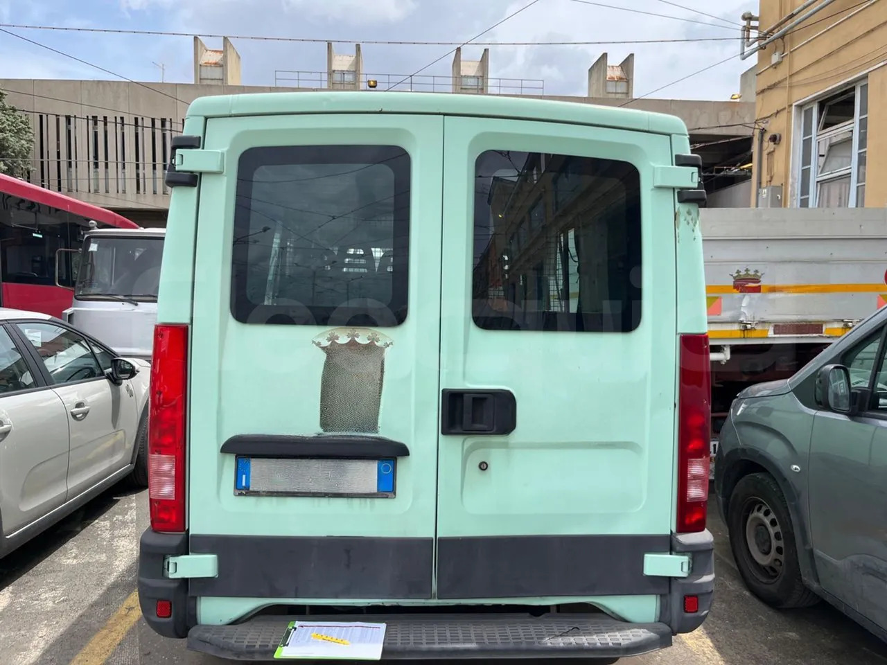 N.2Iveco Daily - حافلة صغيرة, ميكروباص: صور 3 N.2Iveco Daily - حافلة صغيرة, ميكروباص: صور 3