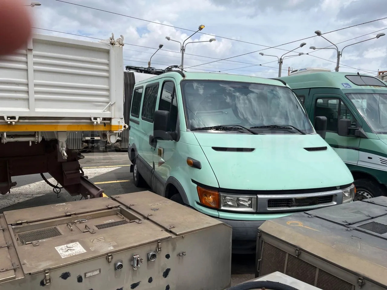 N.2Iveco Daily - حافلة صغيرة, ميكروباص: صور 1 N.2Iveco Daily - حافلة صغيرة, ميكروباص: صور 1