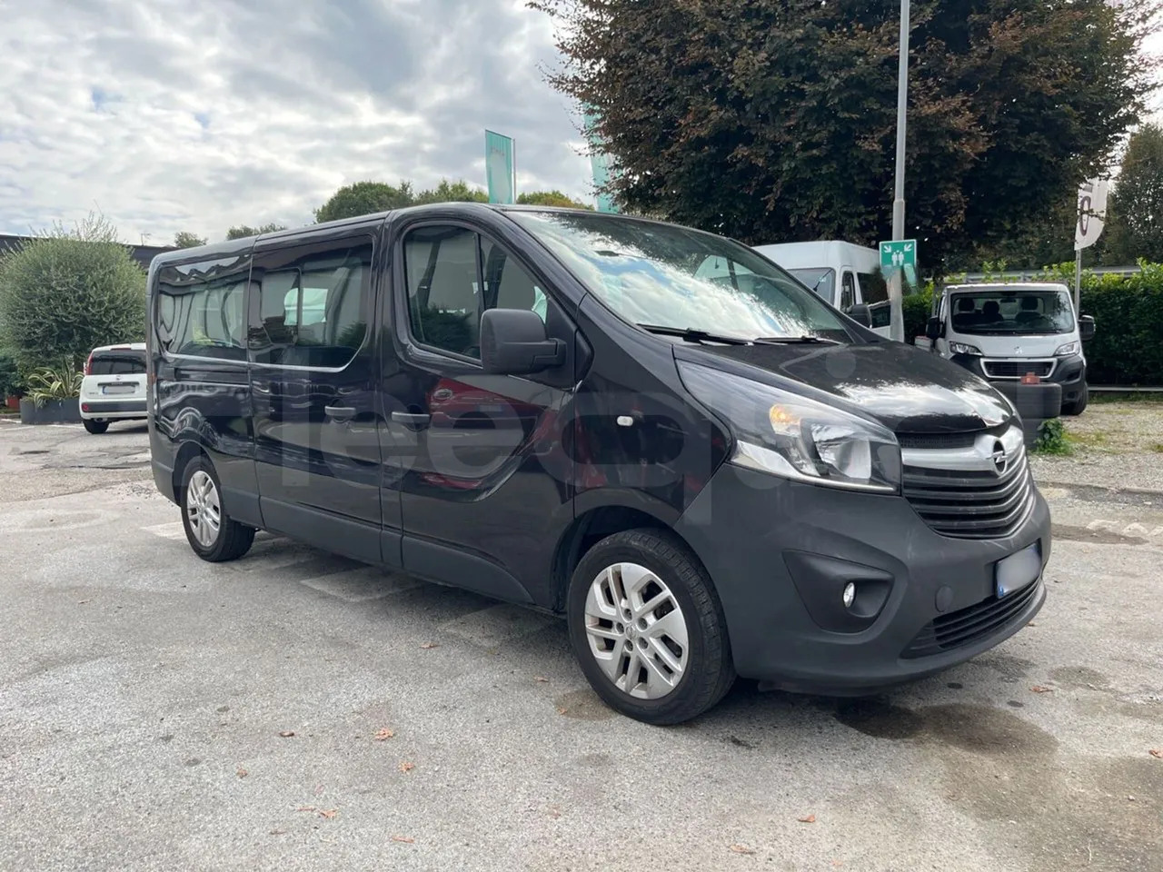 Opel Vivaro - B - حافلة صغيرة, ميكروباص: صور 1 Opel Vivaro - B - حافلة صغيرة, ميكروباص: صور 1