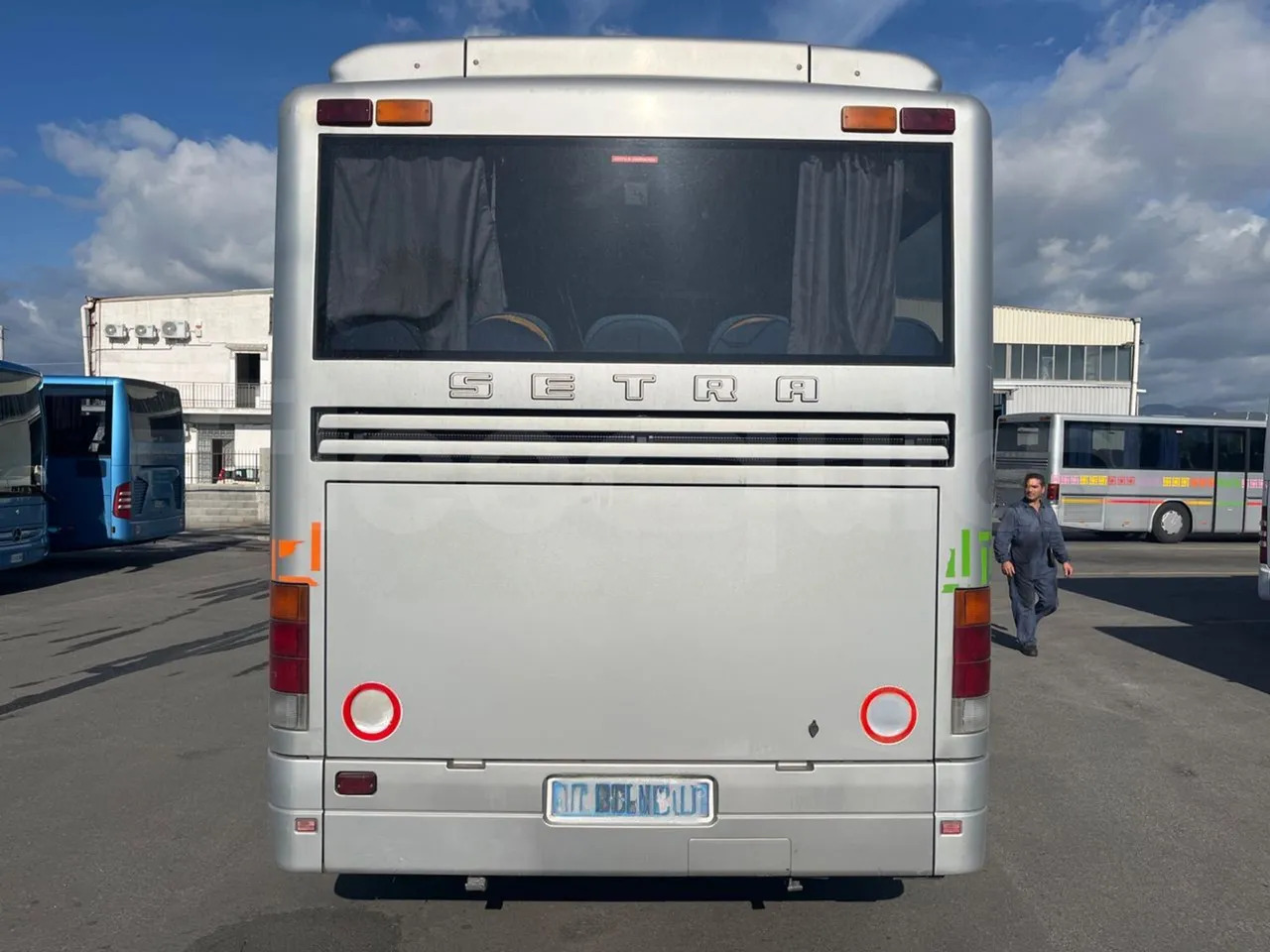 Setra S313 - باص النقل بين المدن: صور 5 Setra S313 - باص النقل بين المدن: صور 5