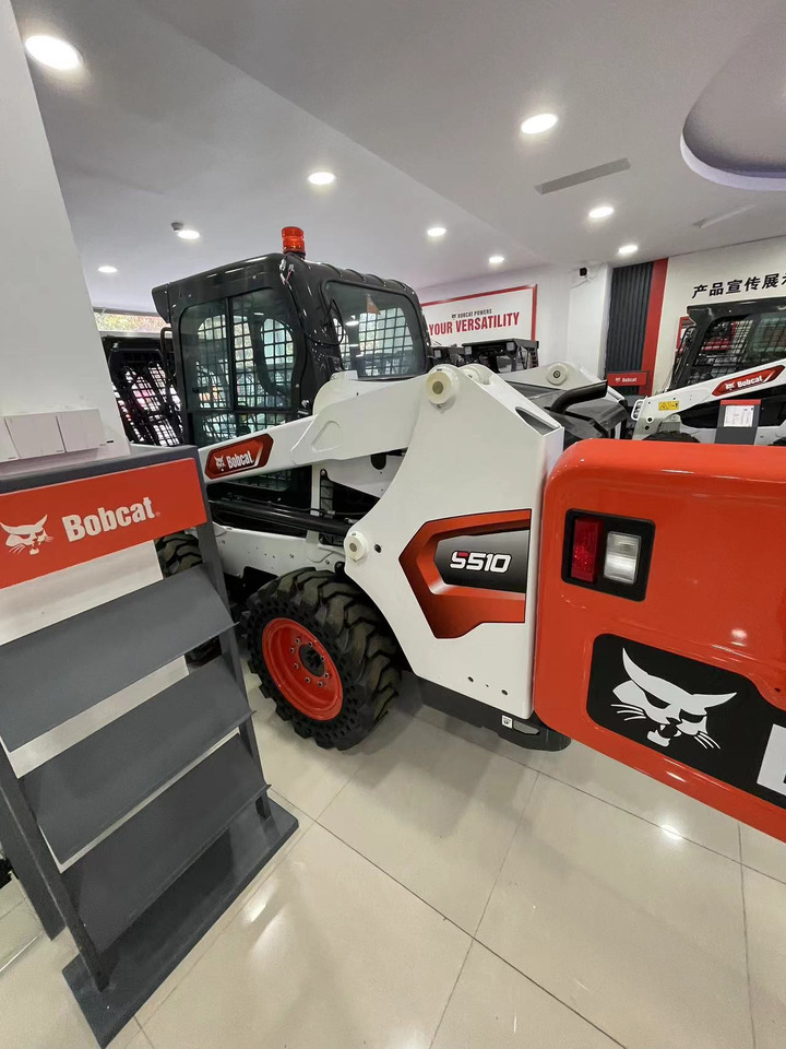BOBCAT S510-C4 - شيول صغير: صور 1 BOBCAT S510-C4 - شيول صغير: صور 1