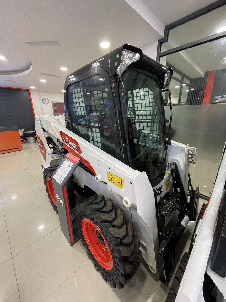BOBCAT S510-C4 - شيول صغير: صور 2 BOBCAT S510-C4 - شيول صغير: صور 2