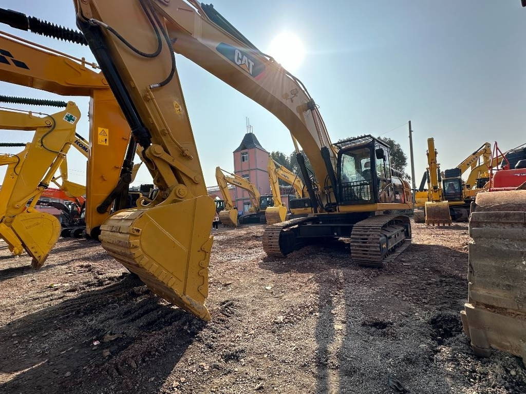 CAT 336 D2 - حفارات زحافة: صور 2 CAT 336 D2 - حفارات زحافة: صور 2