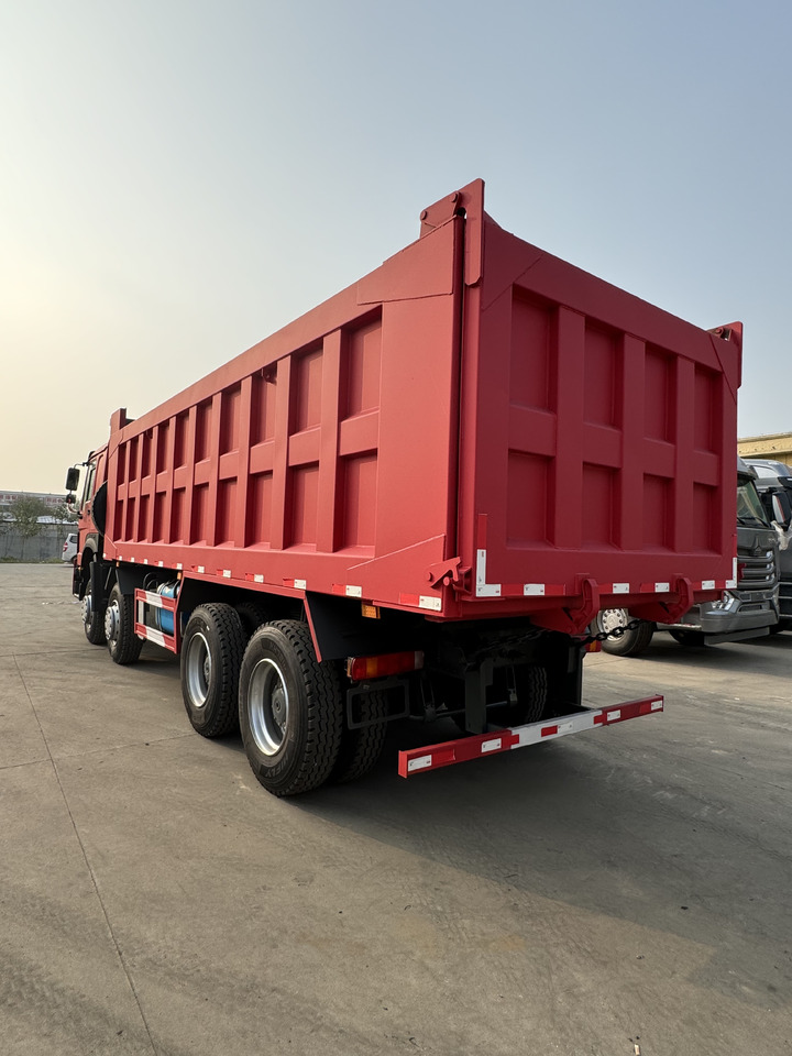 Howo 8x4 - قلابة شاحنة: صور 4 Howo 8x4 - قلابة شاحنة: صور 4