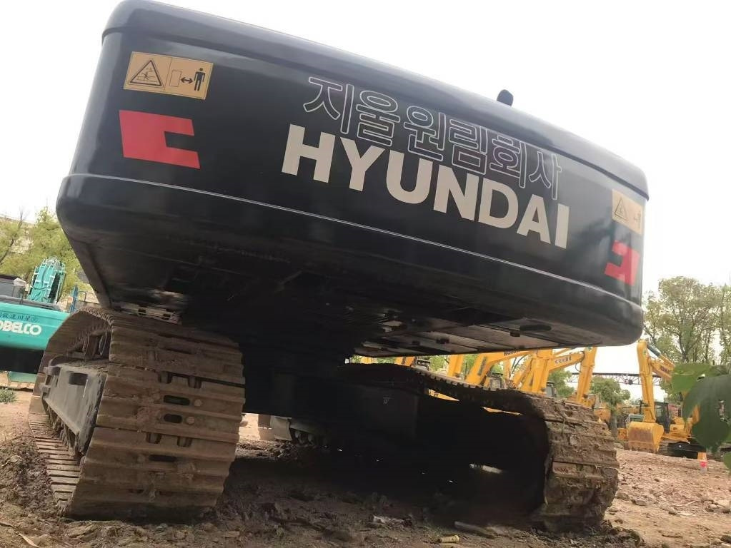 Hyundai 305LC-9S - حفارات زحافة: صور 4 Hyundai 305LC-9S - حفارات زحافة: صور 4