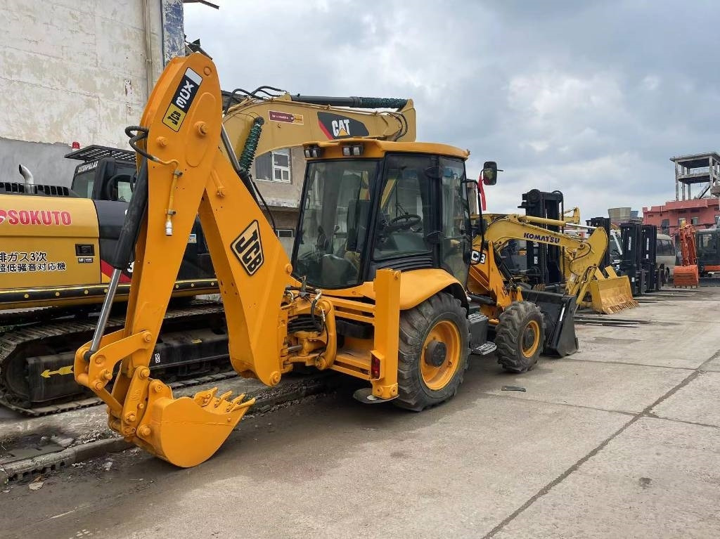 JCB 3 CX - حفار متعدد الاستخدام: صور 1 JCB 3 CX - حفار متعدد الاستخدام: صور 1