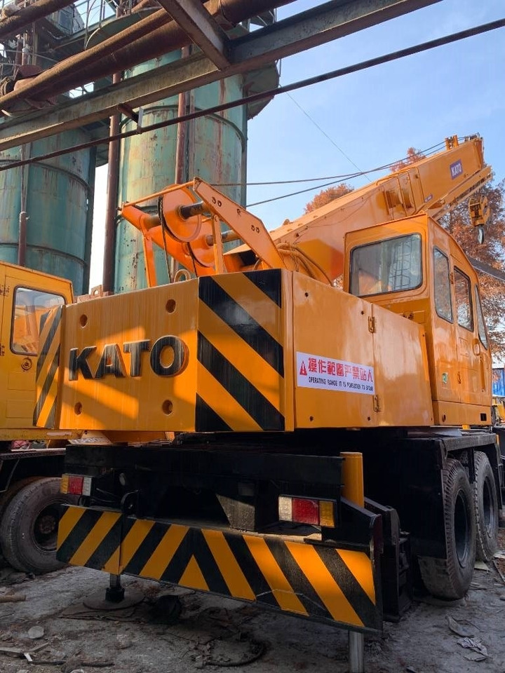 Kato NK 250 E - رافعة لجميع التضاريس: صور 5 Kato NK 250 E - رافعة لجميع التضاريس: صور 5