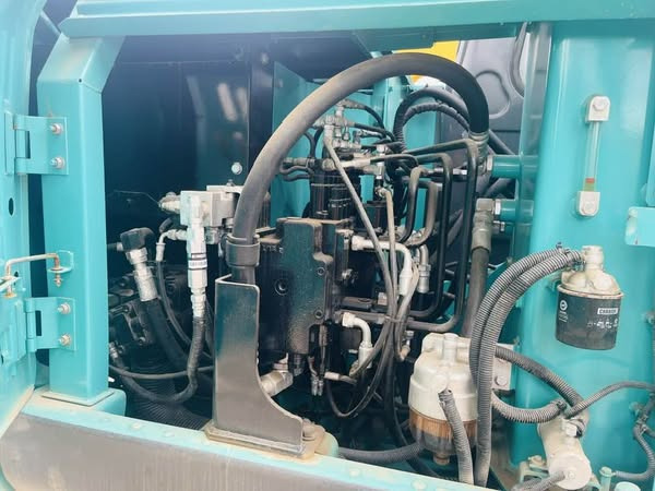 Kobelco SK75 super - حفارة مصغرة: صور 2 Kobelco SK75 super - حفارة مصغرة: صور 2