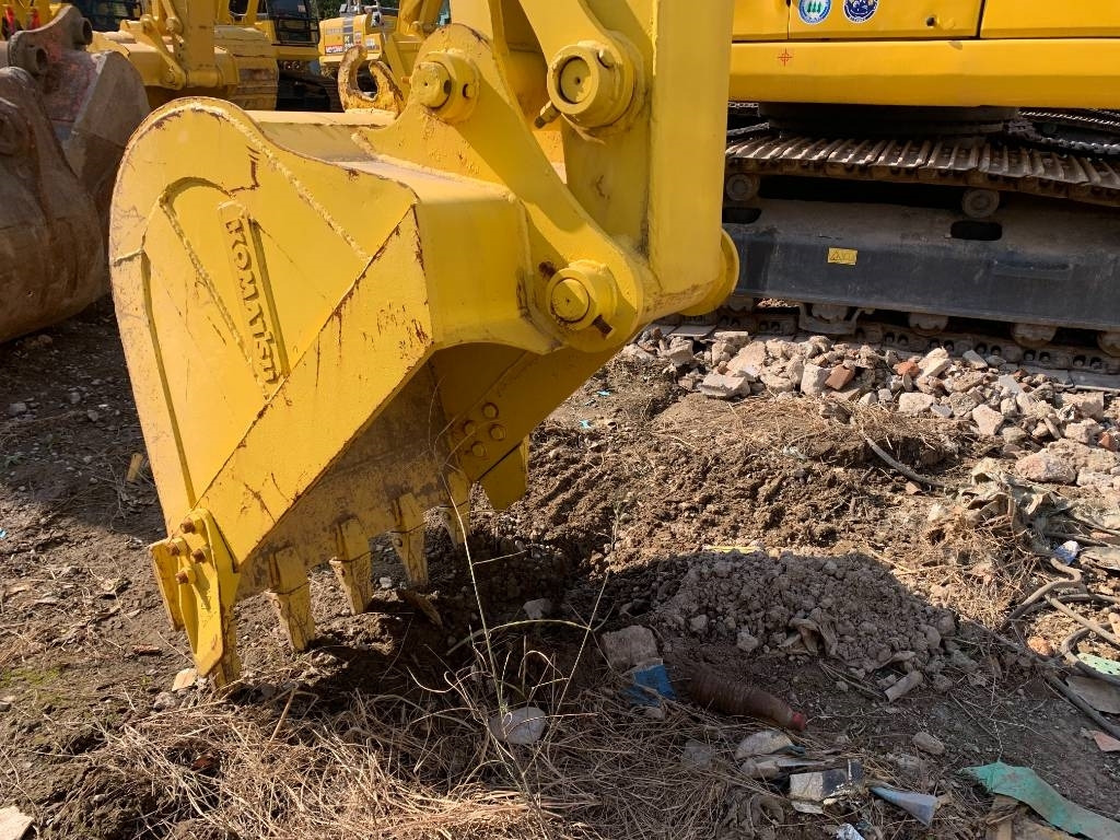 Komatsu PC 130 - حفارات زحافة: صور 3 Komatsu PC 130 - حفارات زحافة: صور 3