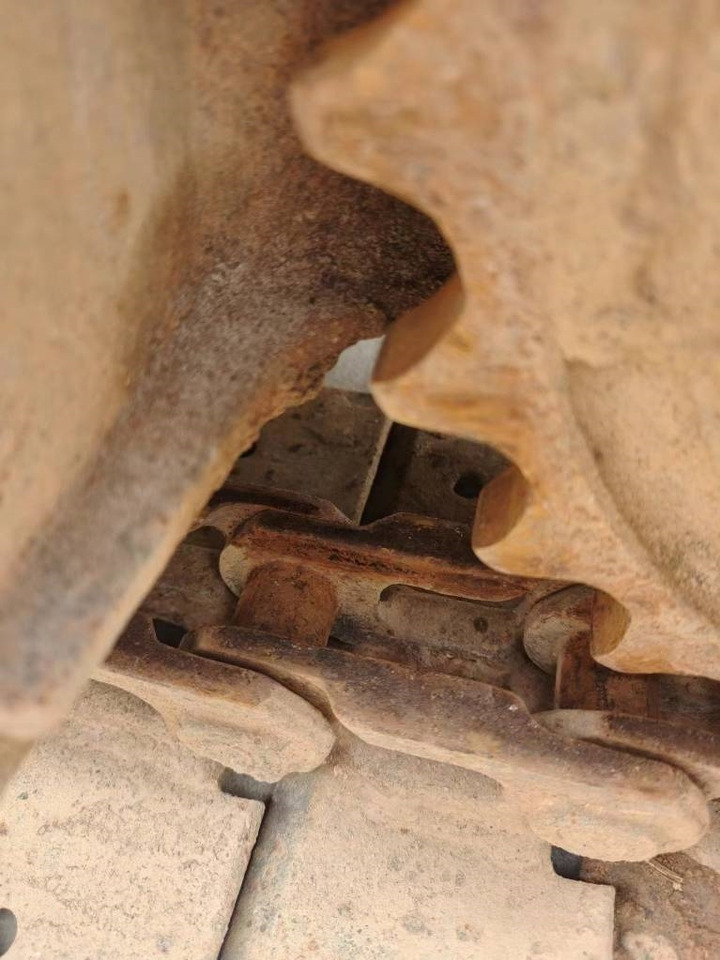 Komatsu PC 35 R-8 - حفارات زحافة: صور 5 Komatsu PC 35 R-8 - حفارات زحافة: صور 5