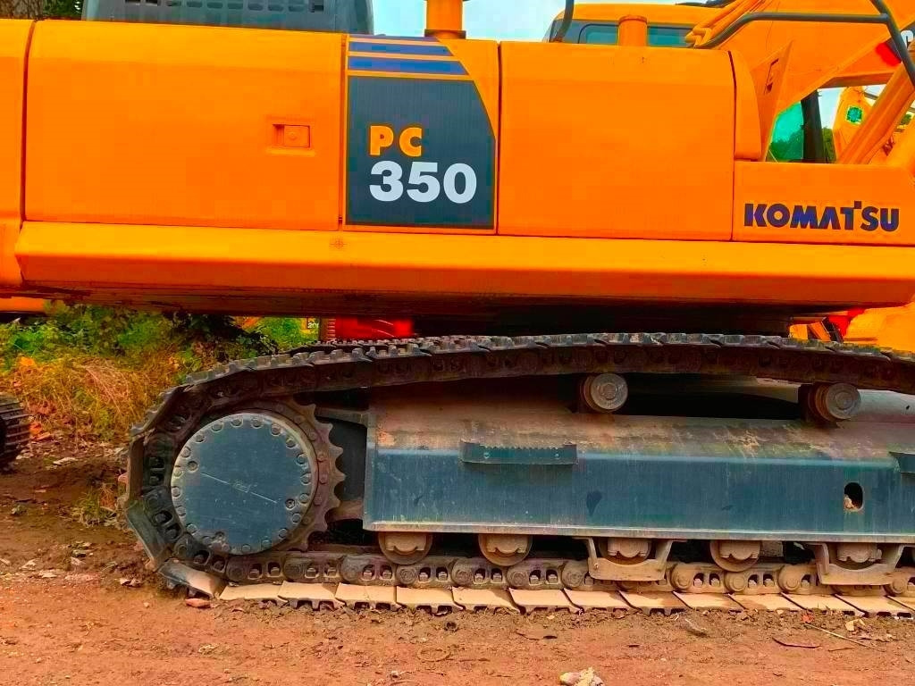 Komatsu PC 350-7 - حفارات زحافة: صور 4 Komatsu PC 350-7 - حفارات زحافة: صور 4