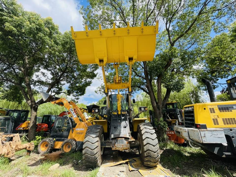 Komatsu WA380-8 - اللودر بعجل: صور 5 Komatsu WA380-8 - اللودر بعجل: صور 5