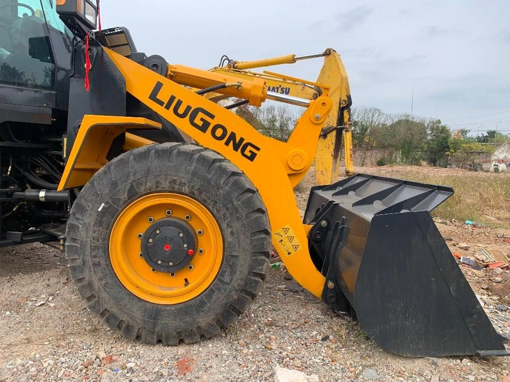 Liugong 835H - اللودر المجنزر: صور 5 Liugong 835H - اللودر المجنزر: صور 5