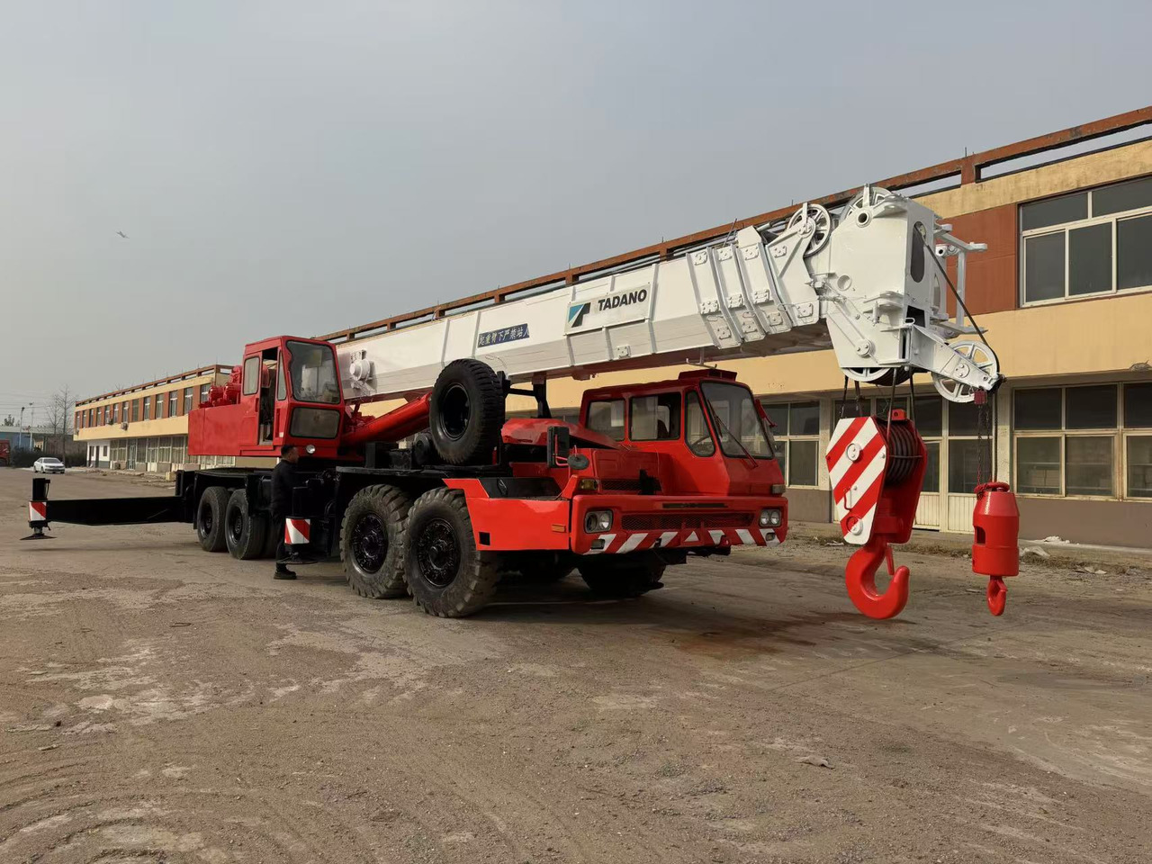TADANO TG700E - موبايل كرين: صور 5 TADANO TG700E - موبايل كرين: صور 5