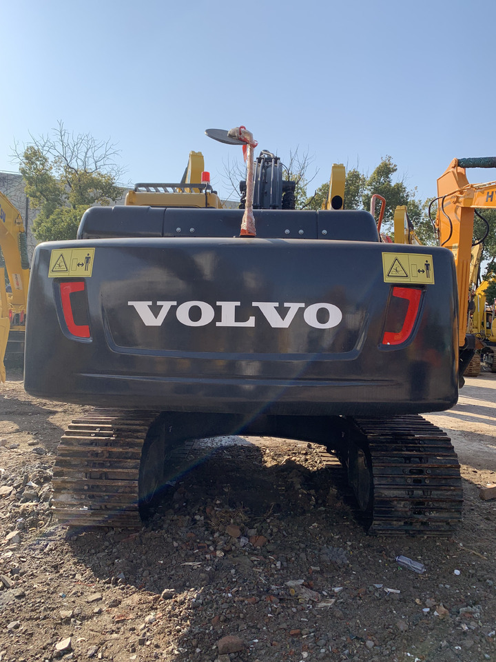 Volvo EC210D - حفارة: صور 4 Volvo EC210D - حفارة: صور 4