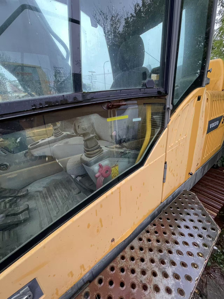 Volvo EC380DL - حفارات زحافة: صور 3 Volvo EC380DL - حفارات زحافة: صور 3