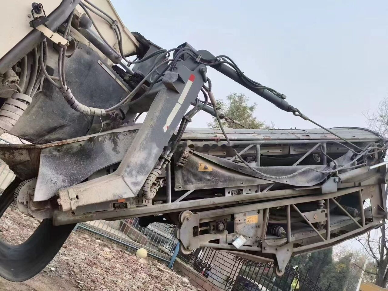 Wirtgen W2100 - ماكينات لصقل الأسفلت: صور 2 Wirtgen W2100 - ماكينات لصقل الأسفلت: صور 2