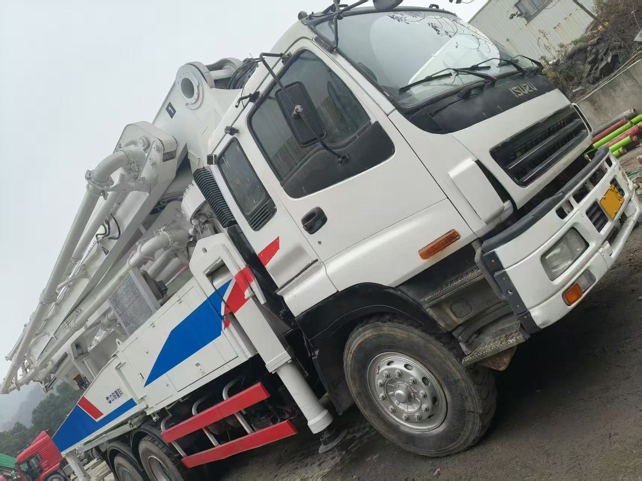 ZOOMLION ZLJ5335THB - مضخة خرسانة: صور 2 ZOOMLION ZLJ5335THB - مضخة خرسانة: صور 2