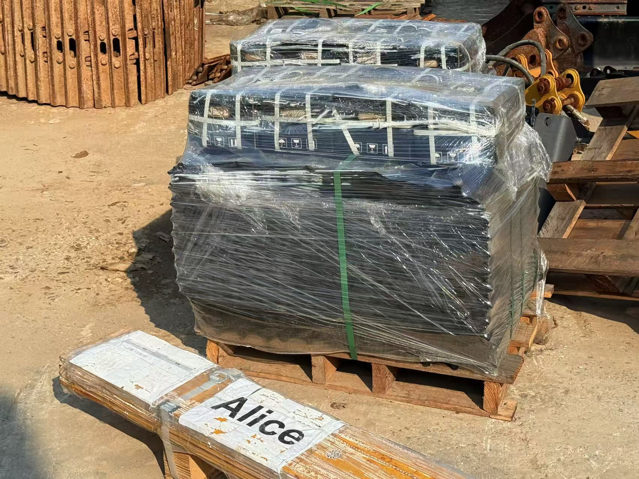 All brand spare parts new and old - قطع الغيار: صور 2 All brand spare parts new and old - قطع الغيار: صور 2