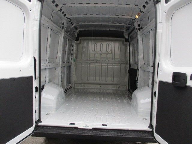 Fiat Ducato - فان: صور 4 Fiat Ducato - فان: صور 4