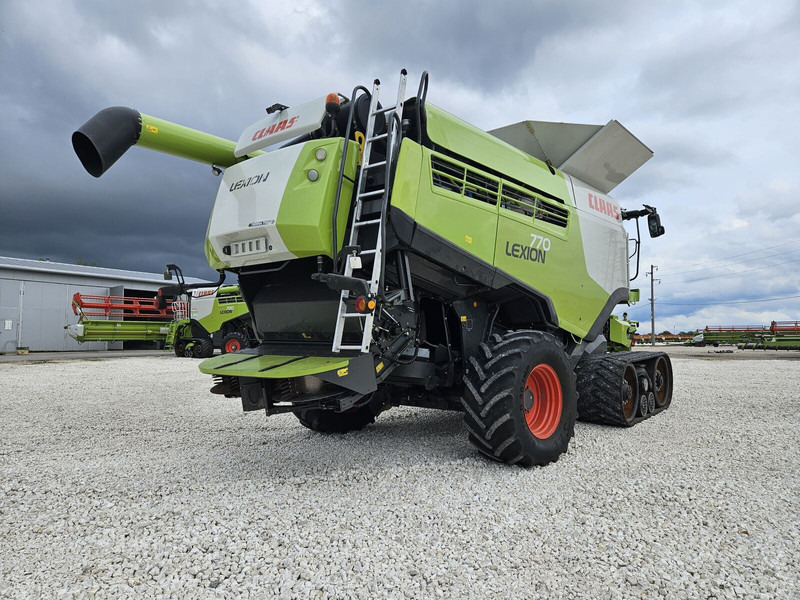 Claas Lexion 770 TT / VARIO 12M - حصادة شاملة: صور 3 Claas Lexion 770 TT / VARIO 12M - حصادة شاملة: صور 3