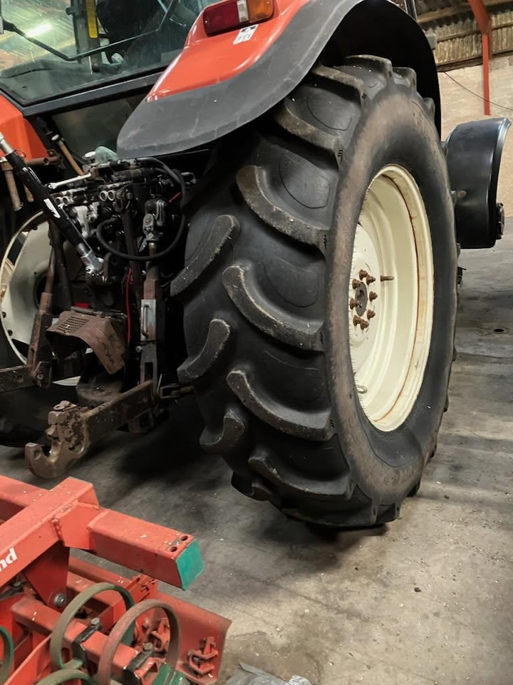 BKT 520/70R38 - الإطارات - الآلات والماكينات الزراعية: صور 2 BKT 520/70R38 - الإطارات - الآلات والماكينات الزراعية: صور 2