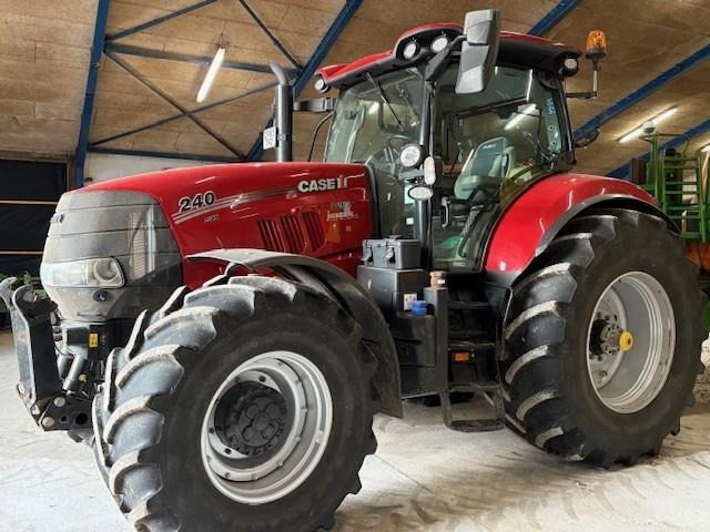 Case IH PUMA 240 CVX - جرار: صور 1 Case IH PUMA 240 CVX - جرار: صور 1