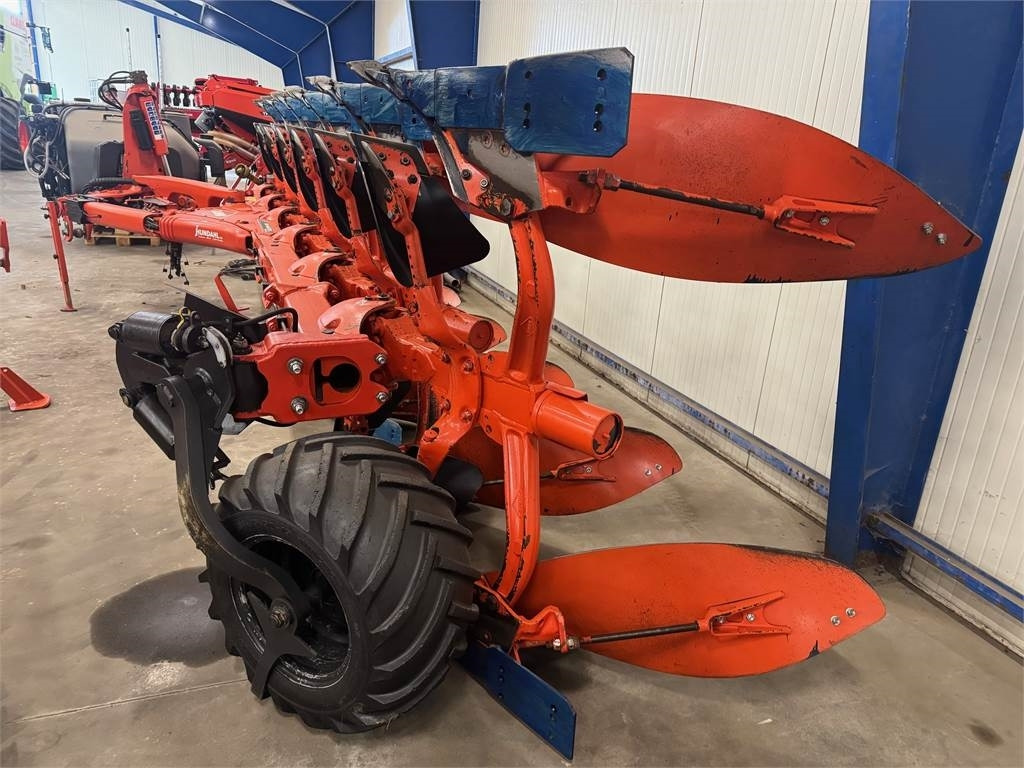 Kuhn VM L-NSH 5+1 ON LAND - محراث: صور 2 Kuhn VM L-NSH 5+1 ON LAND - محراث: صور 2