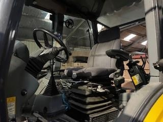 New Holland LB 115B - حفار متعدد الاستخدام: صور 3 New Holland LB 115B - حفار متعدد الاستخدام: صور 3