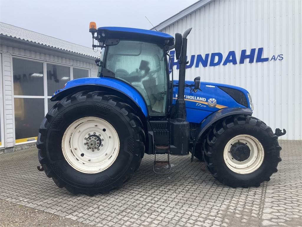 New Holland T7.270AC MY 15 - جرار: صور 1 New Holland T7.270AC MY 15 - جرار: صور 1