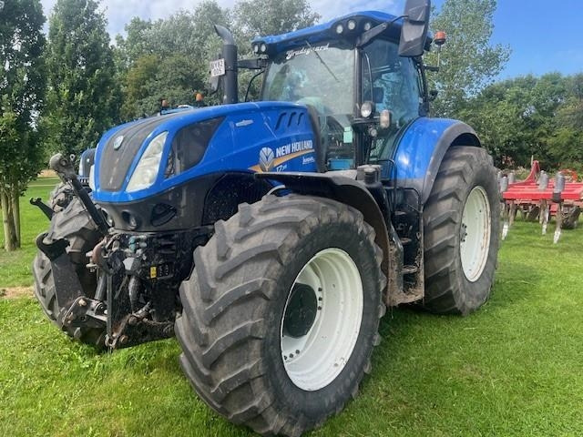 New Holland T7.315 AC  - جرار: صور 1 New Holland T7.315 AC  - جرار: صور 1