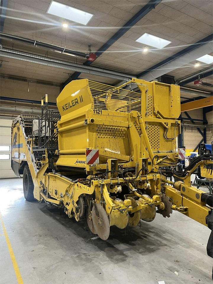 Ropa KEILER II WD CLASSIC - حصادة البطاطس: صور 1 Ropa KEILER II WD CLASSIC - حصادة البطاطس: صور 1