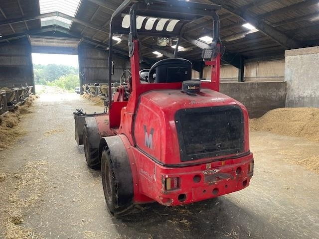 VM Loader 1040 XL - لودر مفصلي صغير: صور 3 VM Loader 1040 XL - لودر مفصلي صغير: صور 3