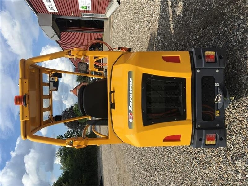 Eurotrac E11-El lang arm - لودر مفصلي صغير: صور 4 Eurotrac E11-El lang arm - لودر مفصلي صغير: صور 4