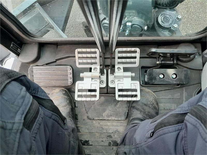 Eurotrac HE26-ER FABRIKSNY KAMPAGNE PRIS - حفارة مصغرة: صور 3 Eurotrac HE26-ER FABRIKSNY KAMPAGNE PRIS - حفارة مصغرة: صور 3