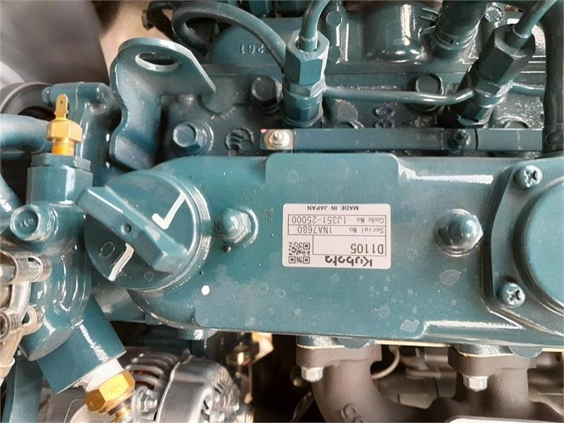 جديد لودر مفصلي صغير Eurotrac W11 Mellem arm: صور 14 جديد لودر مفصلي صغير Eurotrac W11 Mellem arm: صور 14