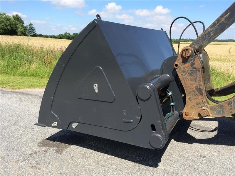 - - - J-Maskiner 3kb højtipskovl - بكت - آلات البناء: صور 2 - - - J-Maskiner 3kb højtipskovl - بكت - آلات البناء: صور 2