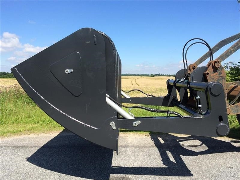 - - - J-Maskiner 3kb højtipskovl - بكت - آلات البناء: صور 4 - - - J-Maskiner 3kb højtipskovl - بكت - آلات البناء: صور 4