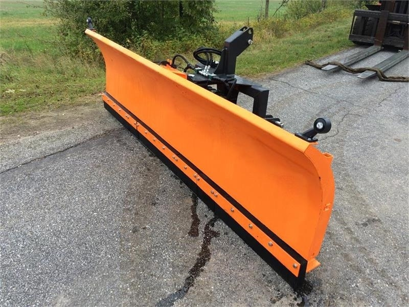 J-Maskiner IT-3000 skråplov med fjederbelastet skær - كاسحة ثلوج - الآلات والماكينات الزراعية: صور 2 J-Maskiner IT-3000 skråplov med fjederbelastet skær - كاسحة ثلوج - الآلات والماكينات الزراعية: صور 2
