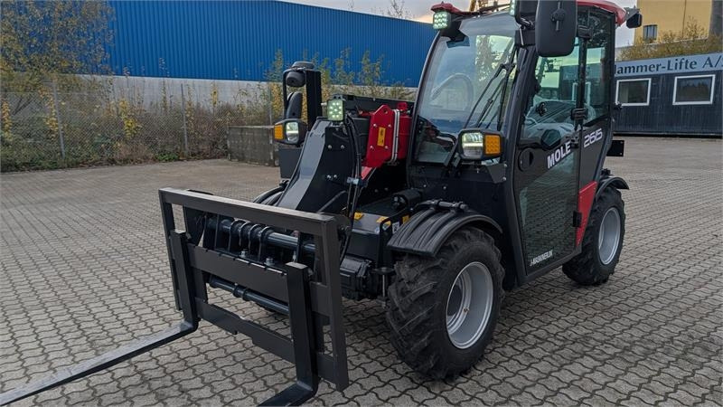 Mole 2615 - رافعة تلسكوبية: صور 2 Mole 2615 - رافعة تلسكوبية: صور 2