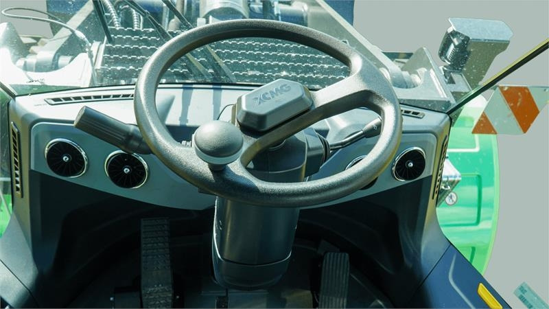 XCMG XC975-EV ELEKTRISK - اللودر بعجل: صور 3 XCMG XC975-EV ELEKTRISK - اللودر بعجل: صور 3