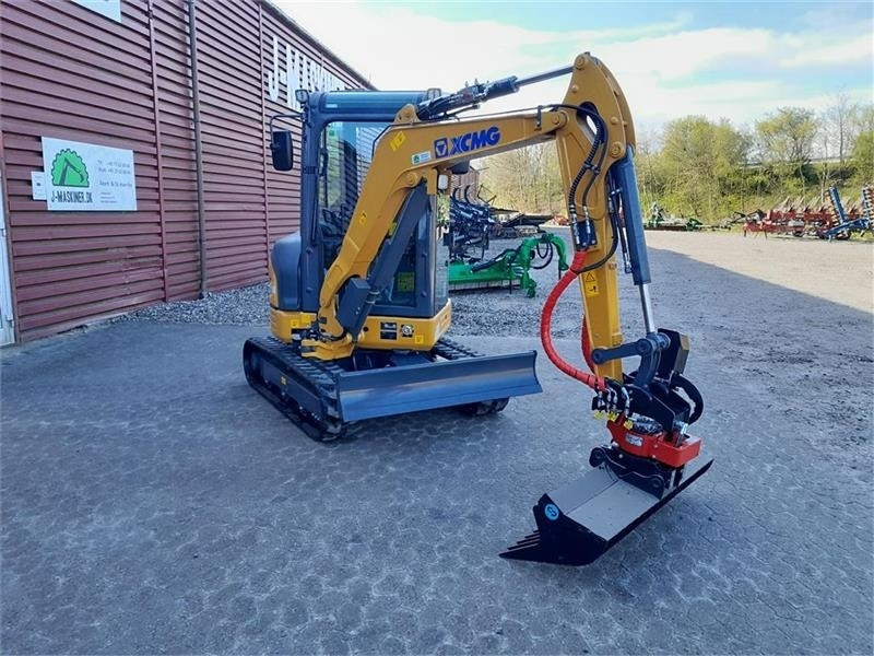 XCMG xe27e med rototilt - حفارة مصغرة: صور 3 XCMG xe27e med rototilt - حفارة مصغرة: صور 3