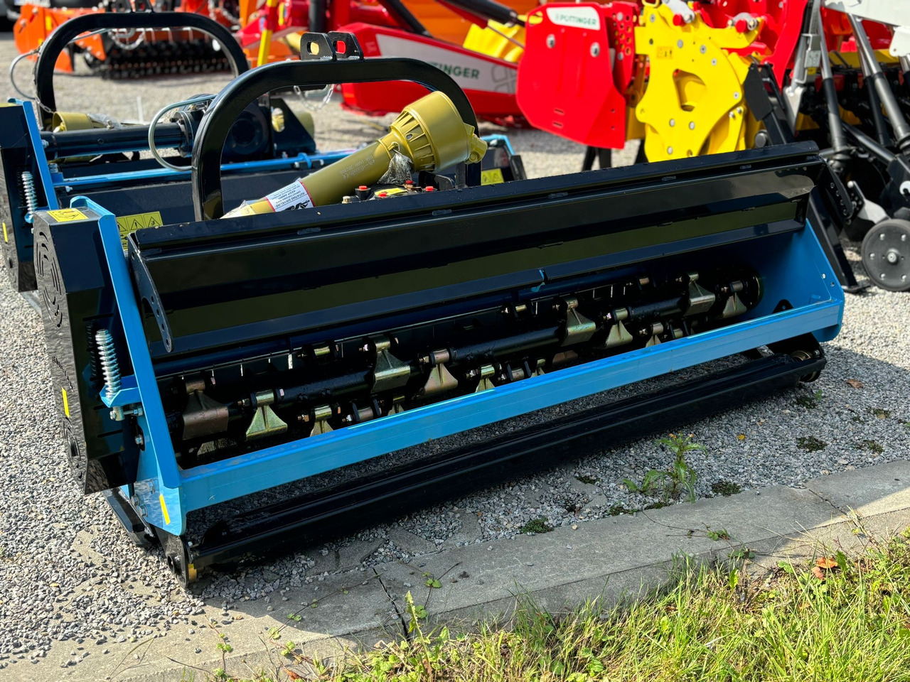 Agrostar AMD 155-175 - التقطيع جزازة/ ماكينات قطع الحشائش: صور 3 Agrostar AMD 155-175 - التقطيع جزازة/ ماكينات قطع الحشائش: صور 3