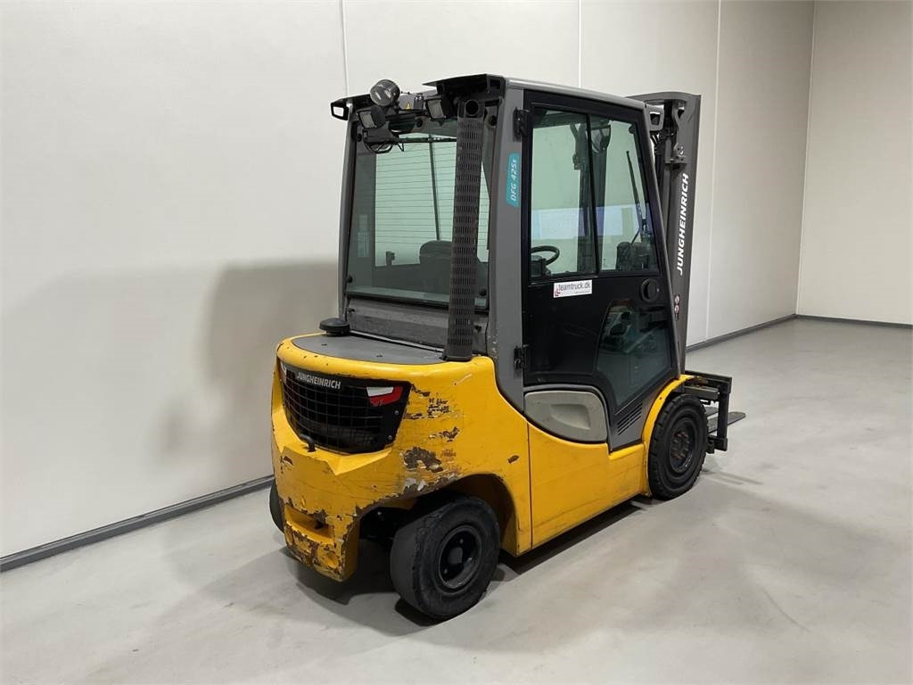 Jungheinrich DFG 425S - رافعة شوكية ديزل: صور 2 Jungheinrich DFG 425S - رافعة شوكية ديزل: صور 2