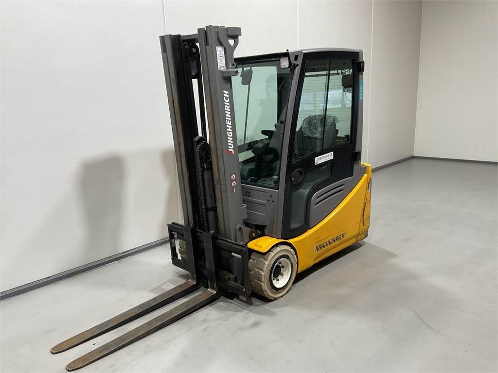 Jungheinrich EFG 220 - رافعة شوكية كهربائية: صور 4 Jungheinrich EFG 220 - رافعة شوكية كهربائية: صور 4