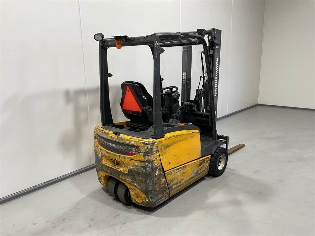 Jungheinrich EFG-DF AC 18 MP - رافعة شوكية كهربائية: صور 2 Jungheinrich EFG-DF AC 18 MP - رافعة شوكية كهربائية: صور 2