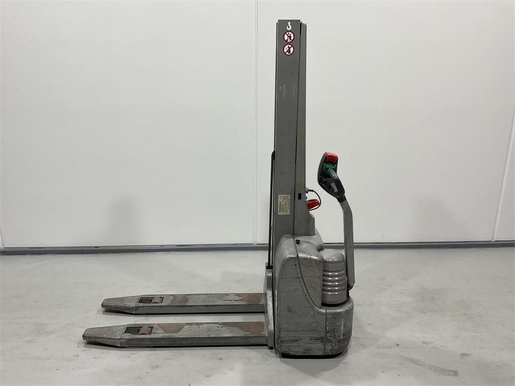 Jungheinrich EMC 10 - معدات تكديس: صور 3 Jungheinrich EMC 10 - معدات تكديس: صور 3