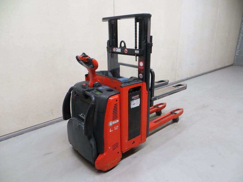 Linde L12L AP - معدات تكديس: صور 4 Linde L12L AP - معدات تكديس: صور 4