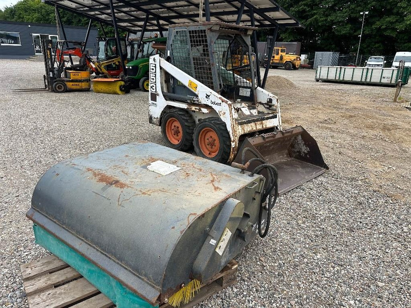 Bobcat 553 - شيول صغير: صور 2 Bobcat 553 - شيول صغير: صور 2