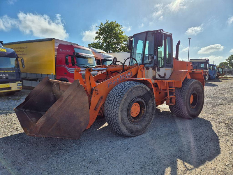 Hitachi FR 130 - اللودر بعجل: صور 2 Hitachi FR 130 - اللودر بعجل: صور 2